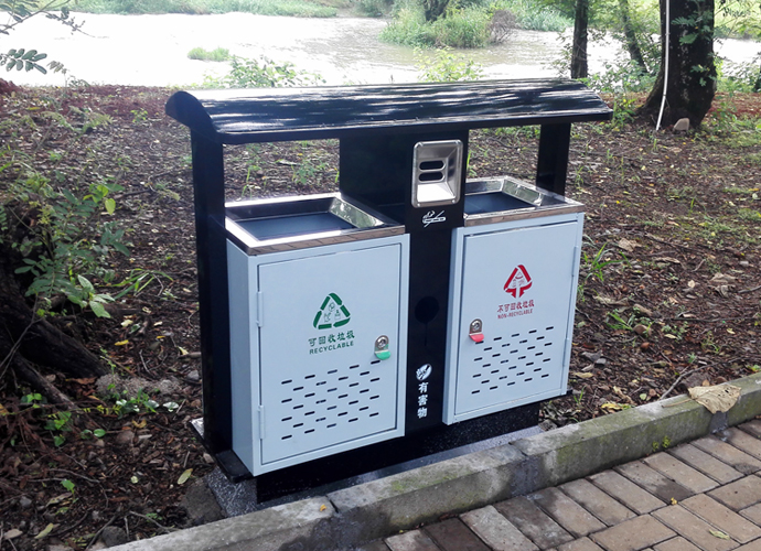 西安公園垃圾桶價(jià)格戶(hù)外垃圾箱制作廠(chǎng)家